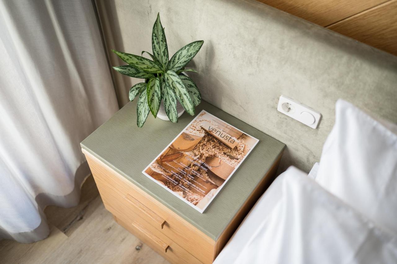 Hotel Alpenjuwel Melago Esterno foto