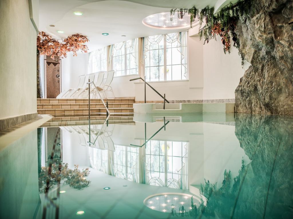 Hotel Alpenjuwel Melago Esterno foto
