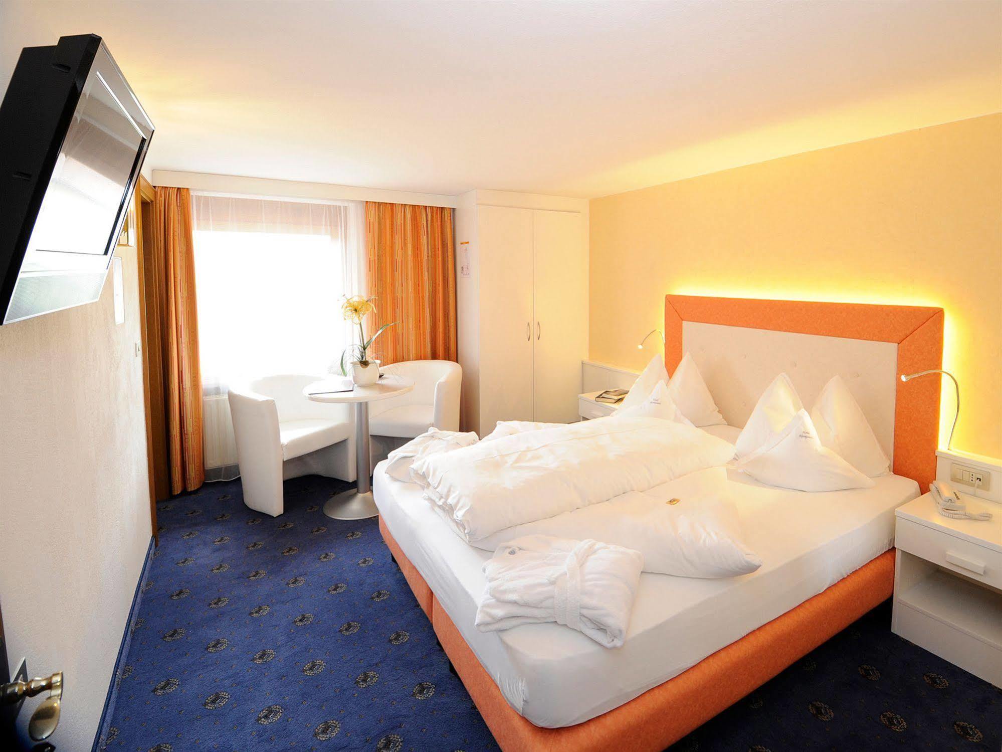 Hotel Alpenjuwel Melago Esterno foto